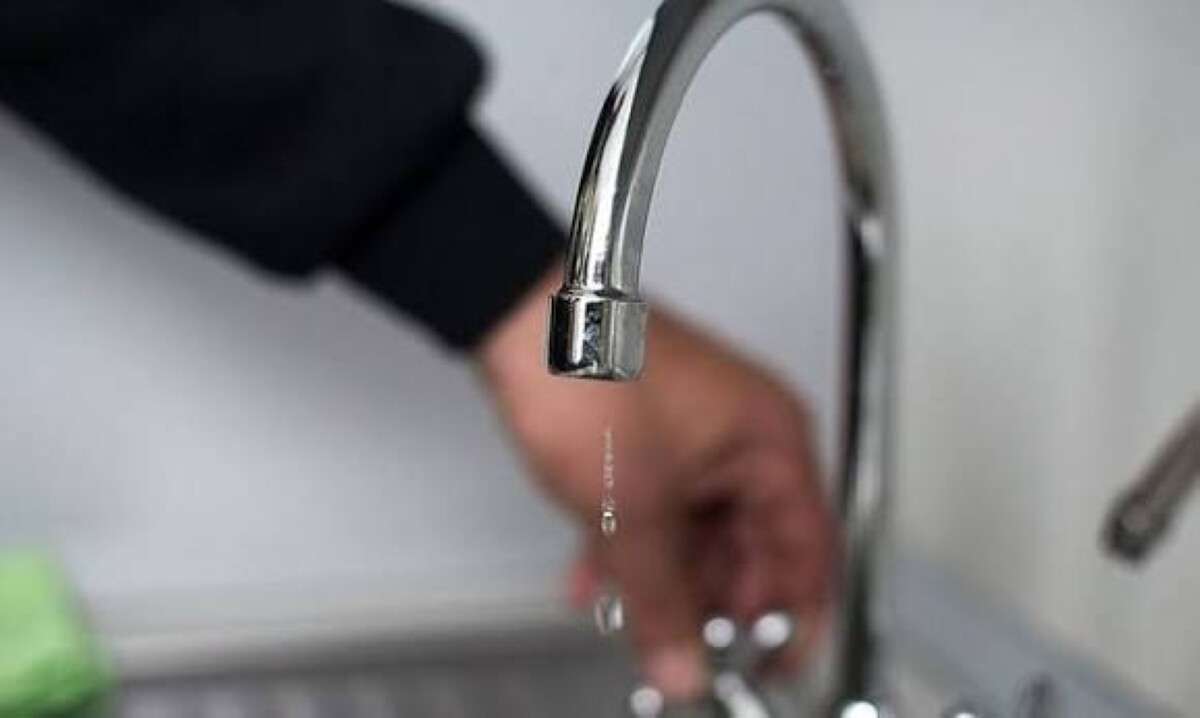Проводяться аварійні роботи: де в Дніпрі 18 вересня відключили воду
У Дніпрі через аварійні роботи на водопровідних мережах у кількох районах міста тимчасово припинили водопостачання або знизили тиск. Про це…