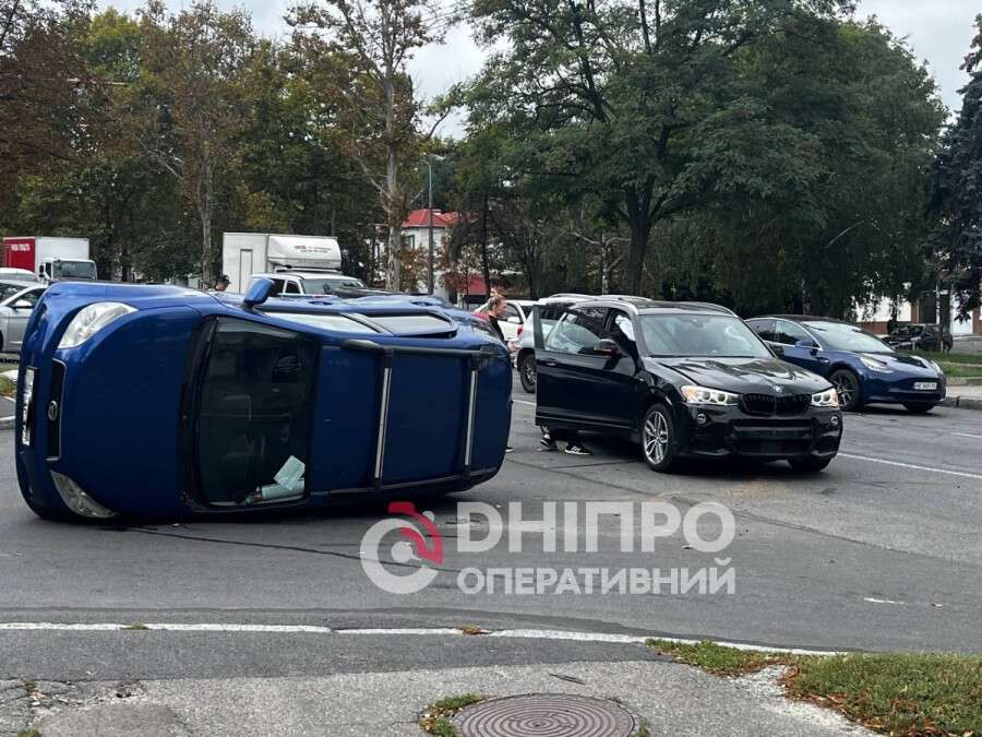 ДТП на проспекте Поля 22 сентября