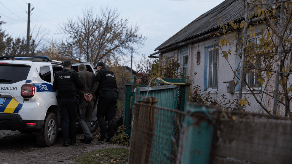 Житель Днепропетровщины до смерти избил лежачую мать: что выяснила полиция