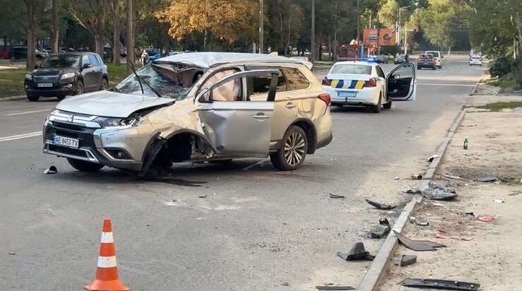 ДТП на Метробудівників