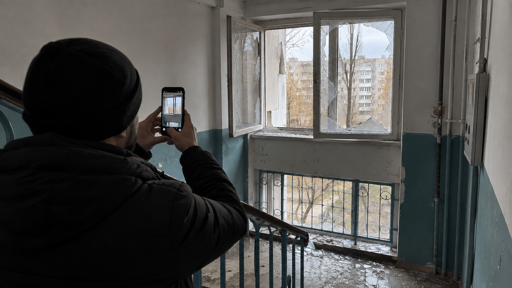 Как получить компенсацию за поврежденные окна после обстрела в Днепре