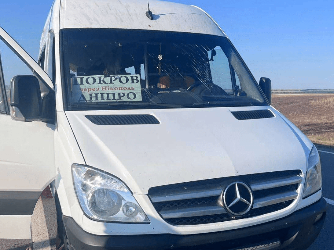 Автобуси та потяги з Дніпра: що дешевше, швидше та які ризики в дорозі