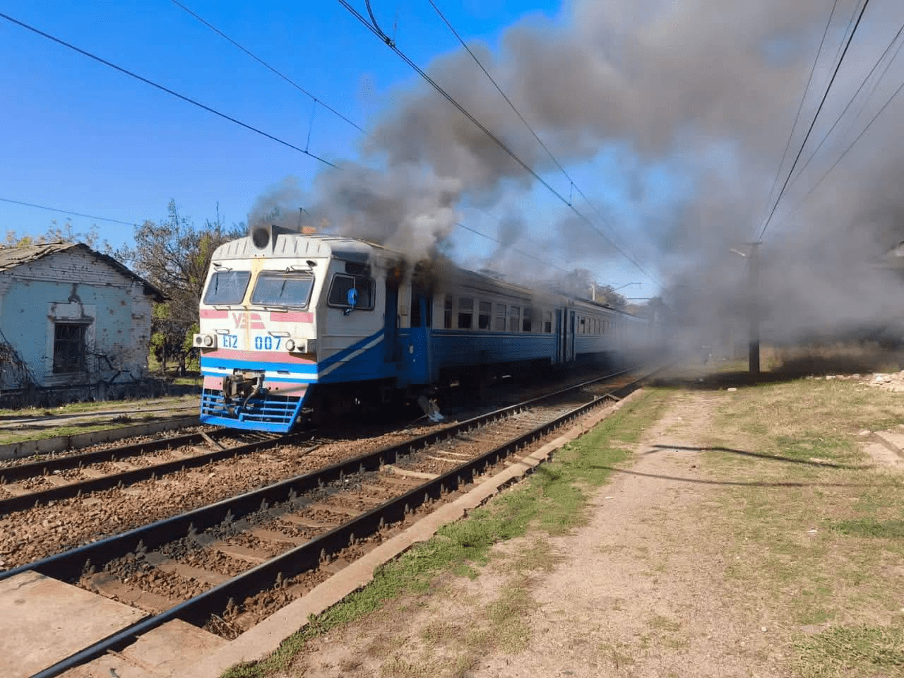 Автобуси та потяги з Дніпра: що дешевше, швидше та які ризики в дорозі