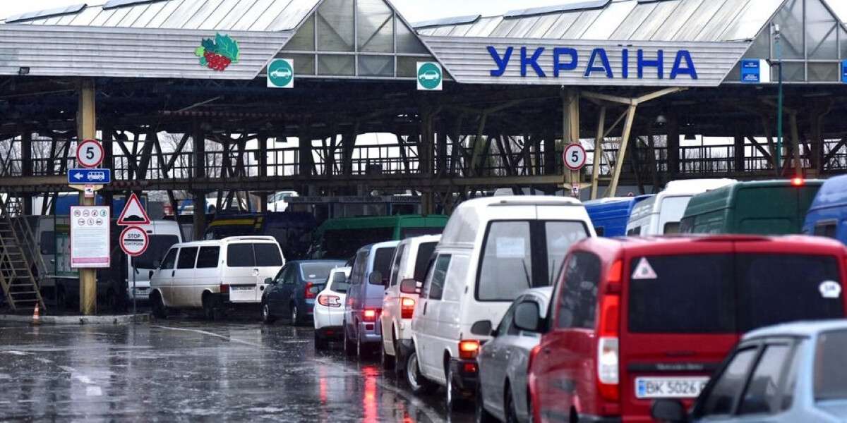 Очереди на границе с Польшей 18 октября