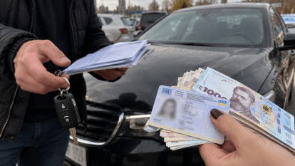 Від посвідчень без іспитів до фальшивих перевірок авто: МВС розкрило схеми шахраїв
