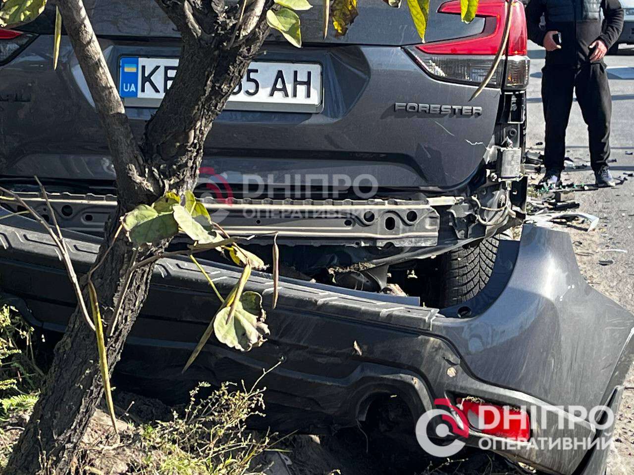 ДТП на Дніпросталівській 27 жовтня: постраждав водій - подробиці та фото